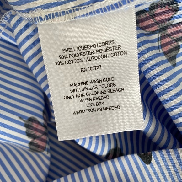 Summer dress with butterflies and white and blue stripes in size 4, Donna Morgan - Picture 5 of 5